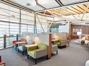 Canadian airport lounges