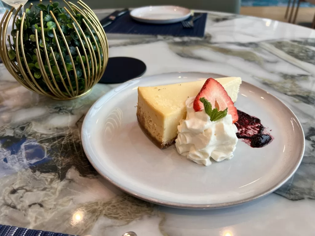 Cheesecake at Plaza Premium First